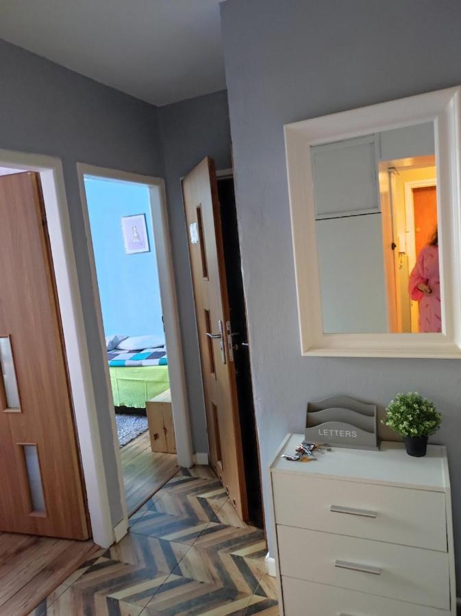 Single Room No.4 In The Very Center Of 바르샤바 외부 사진