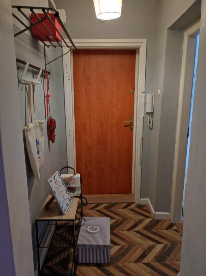 Single Room No.4 In The Very Center Of 바르샤바 외부 사진